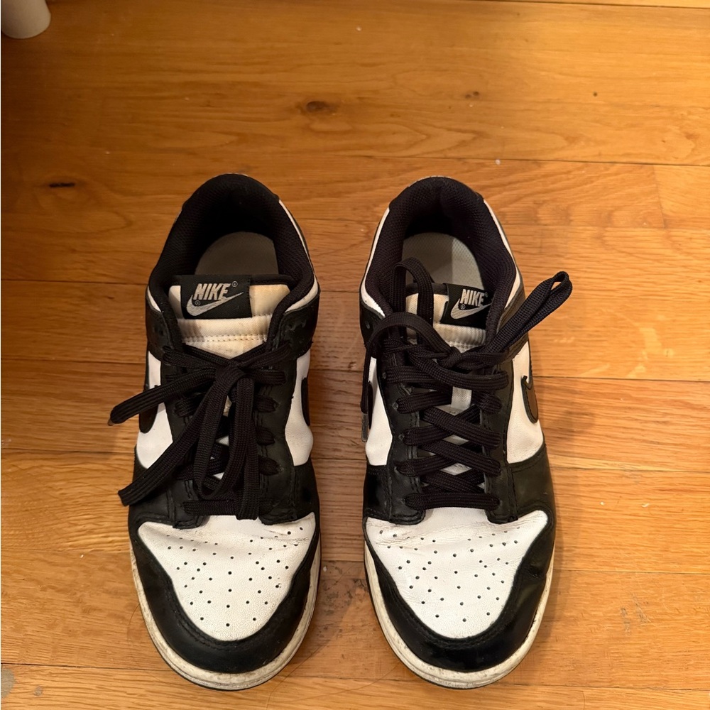 Black and White Nike Dunks